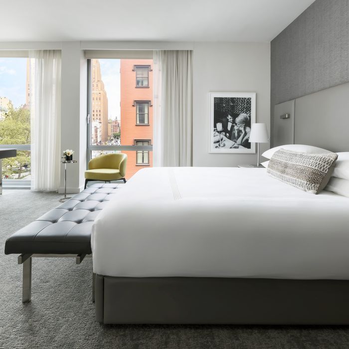 Corner king room at Smyth Tribeca