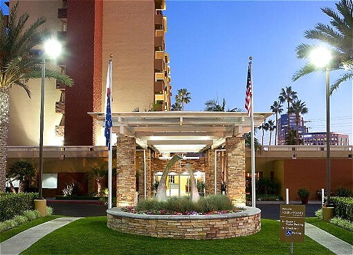 Four Points by Sheraton Los Angeles Westside